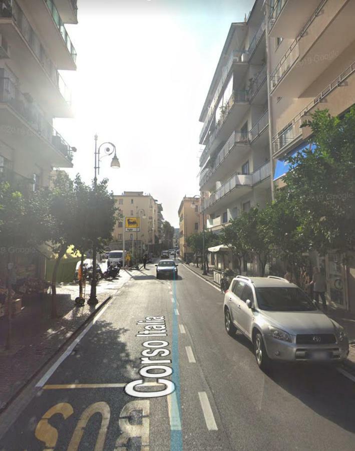 Terra E Mare Apartment Sorrento Ngoại thất bức ảnh
